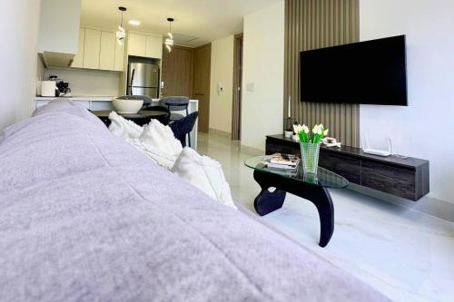 New Kennedy Norte Suite at Millenium Towers