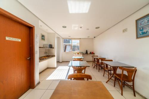 Đồ ăn và thức uống, Minuano Hotel Home proximo ao aeroporto in Porto Alegre