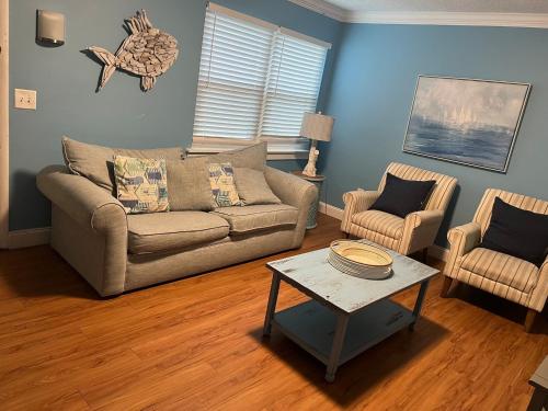 Family Beach Stay | Pool | Tennis | Pet Friendly – khách sạn tại Khu vực cạnh biển ở đảo Hilton Head