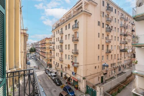 Molly Rooms - Contrada Fellapane