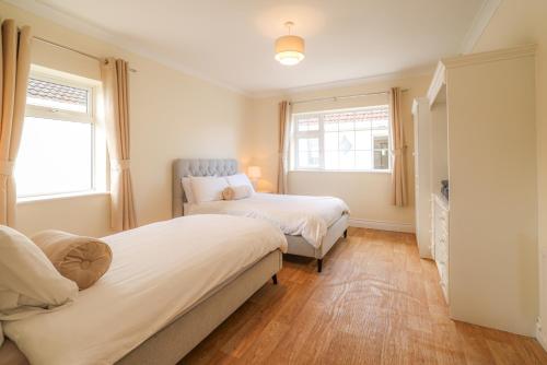 Hillside House- Pine View in Mohill