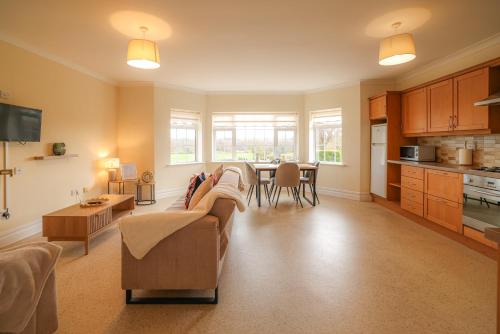 Hillside House- Pine View in Mohill