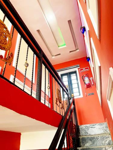 Skye Palace Apartment - Skye Regency 2 Bedroom Apartment in อะคูร์