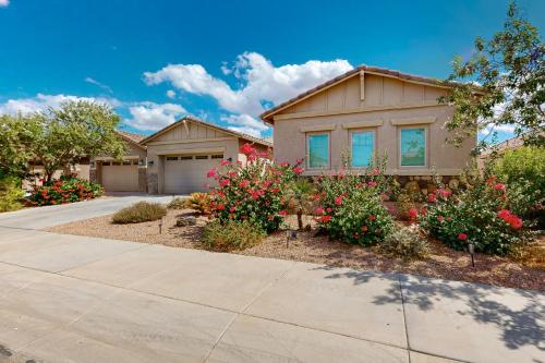 Pool, Hot Tub and Game Room! Spacious Buckeye Home in Goodyear