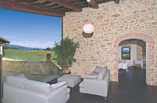 Shared lounge/TV area, Relais Villa D'Assio in Le Case (Lazio)