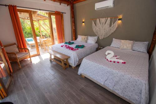 AMALIFE Beach Club & Hotel in Tierra Bomba