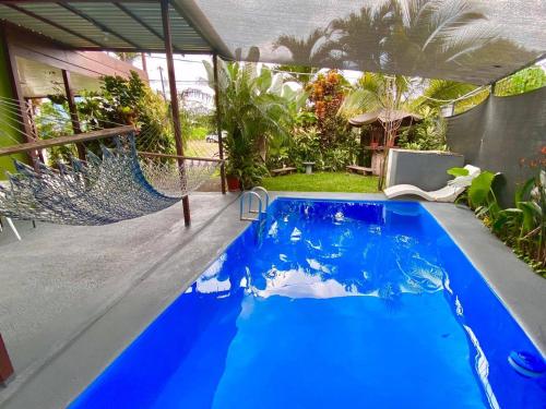 Heliconia Suite 5min to Waterfall - Shared Pool Pool