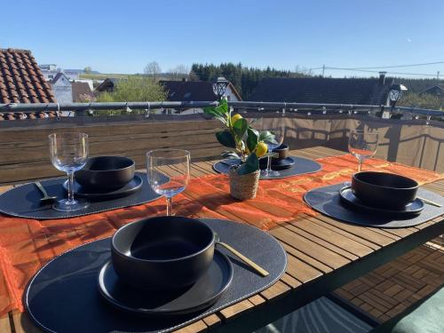 Balcony/terrace, stayTNT-moderne 100qm Wohlfuhlwohnung in ruhiger Lage in Geislingen