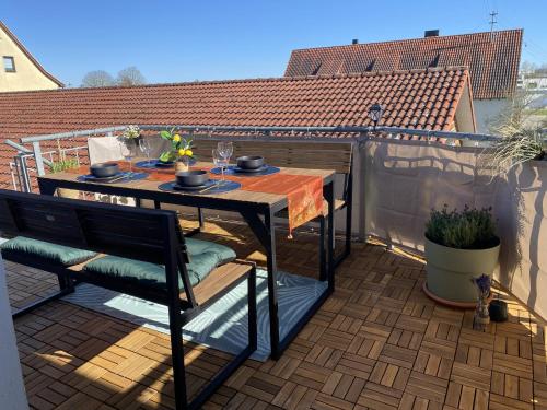 Balcony/terrace, stayTNT-moderne 100qm Wohlfuhlwohnung in ruhiger Lage in Geislingen