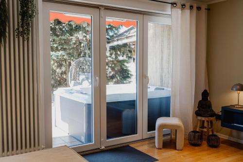 View, Garden Spa Suite - Private Sauna & Whirlpool in Betzdorf