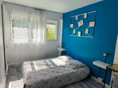 Chambre spacieuse - appart sympa chez l'habitant