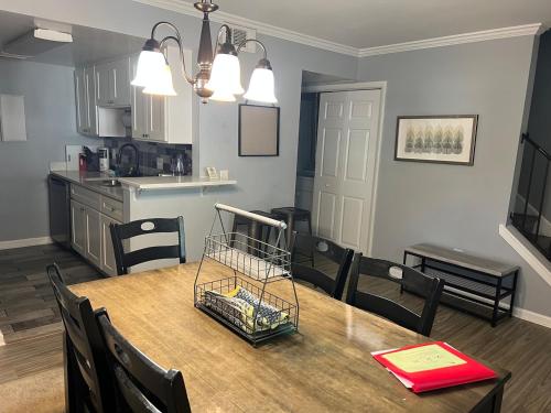 On Island | Pool | Tennis | Pet Friendly | Parking in Hilton Head Island Waterfront