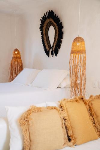 1 queen bed, 1 twin bed