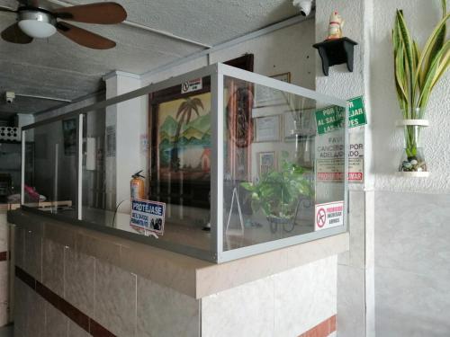 Hotel La Palma Girardot in กีราร์โดต