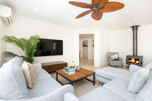Delamere - Pet Friendly with Firepit & Fireplace – khách sạn tại Biển Culburra