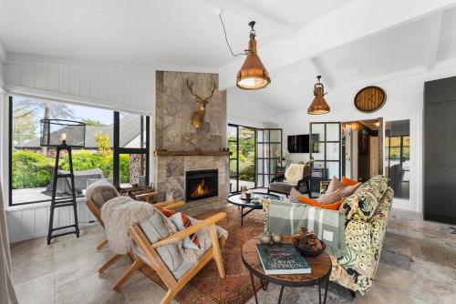 The One - Luxury Kinloch Home in Kinloch