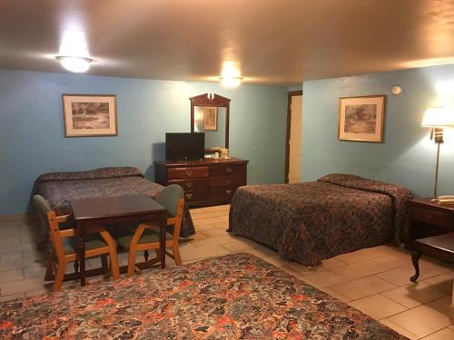 HWY Express Inn & Suites in Stillwater, USA