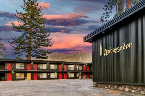 Lake Tahoe Ambassador Lodge - image 35