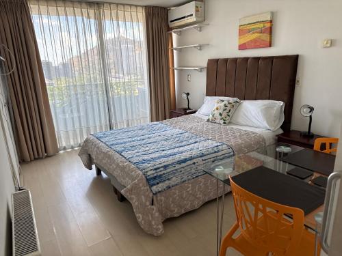CostaLyonSuites Providencia