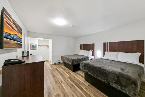 Lake Tahoe Ambassador Lodge - image 33
