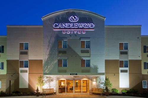 Hotelli välisilme, Candlewood Suites Aberdeen-Bel Air By IHG in Bel Air (MD)