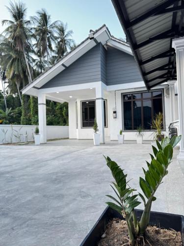 Exterior view of NY VILLA Homestay