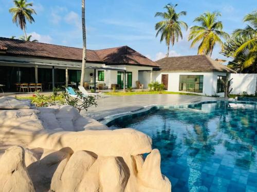 villa zoum in Assinie-Mafia