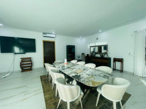 villa zoum in Assinie-Mafia