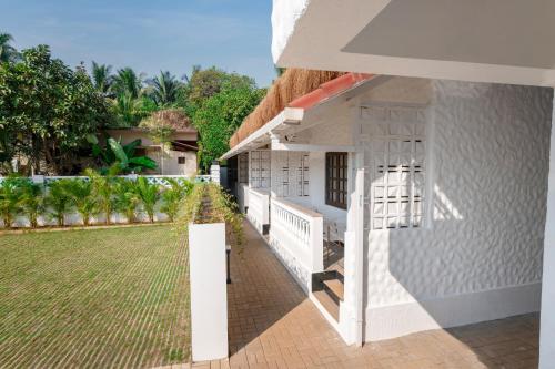 Exterior view, Yellowstone Resort Arambol in Arambol