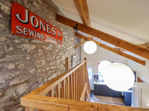 Dovetail Cottage - image 2