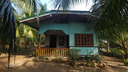 Palm Leaf Hideout Quezon