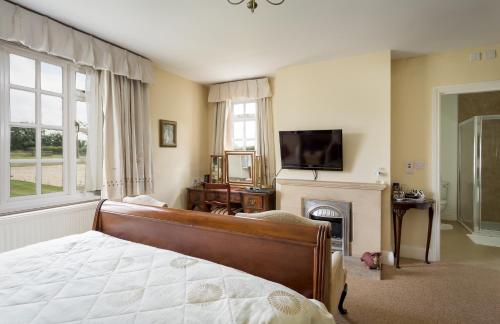 Lowerfield Farm - image 10