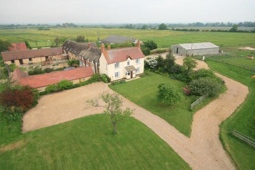 Lowerfield Farm - image 4