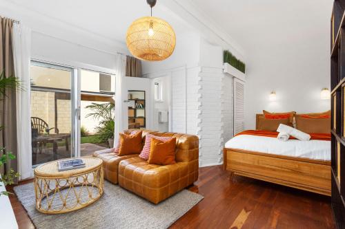 Le Petite Cott - Cheerful Escape by the Beach – khách sạn tại Cottesloe