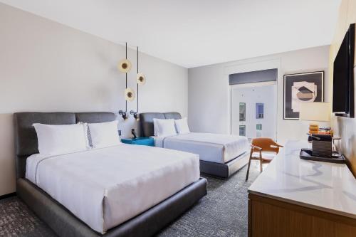 The Shay, a Destination by Hyatt in Los Angeles, USA