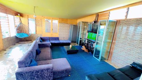 Appartement meublé à louer 180 m2 a Rufisque sur la route nationale (Appartement meuble a louer 180 m2 a Rufisque sur la route nationale) in Santhiaba