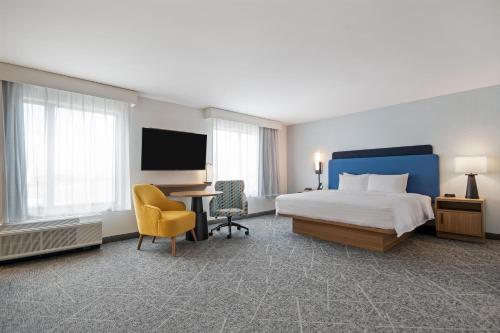 Hampton Inn & Suites by Hilton Irving DFW Airport North – Irving, TX