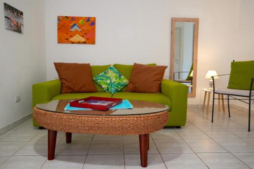  Flowery Inn Villa in Alghero
