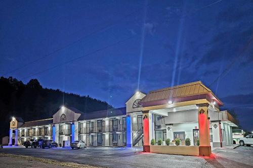 Super 8 by Wyndham Marion NC