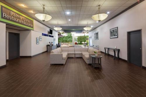 Wyndham Garden Detroit Metro Airport in Romulus, USA