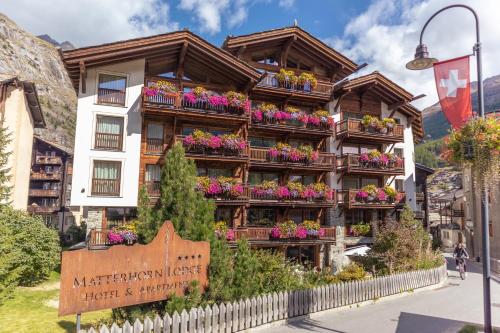 Matterhorn Lodge Boutique Hotel & Apartments in Zermatt, Schweiz