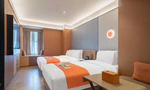 Orange Hotel Chengdu Kuanzhai Alley - Chengdu