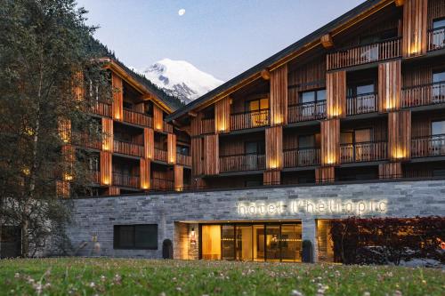 Entrée, Heliopic Hotel & Spa in Chamonix-Mont-Blanc