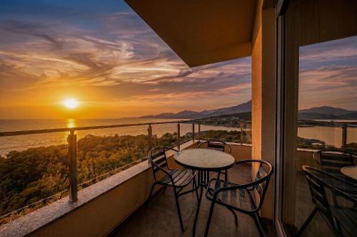 ARA Lux Apartments in Utjeha