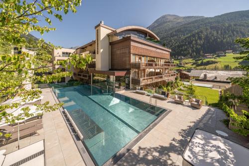 Bergland Design- und Wellnesshotel in Sölden, Österreich