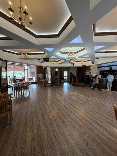 Shamshod Mountain Resort in Yusufkhona