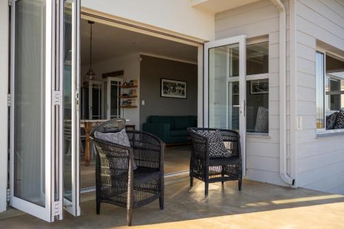 Seafront house with a view in Kleinmond
