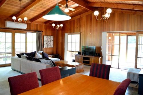 Lisieux - Country Style Family Retreat, Metung (foto 11)
