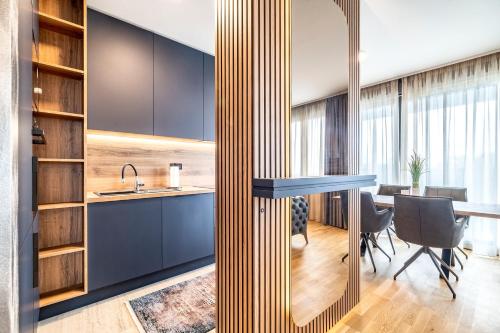 Arena Lux Apartments in Blato