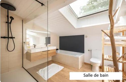 Shower, Moulin de Bigorre in Saint-Genes-de-Castillon